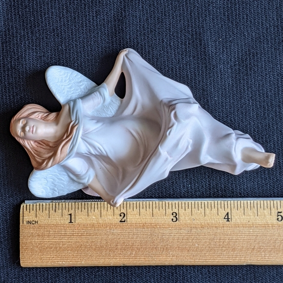 Hallmark Angel of Promise Ornament - Picture 8 of 13
